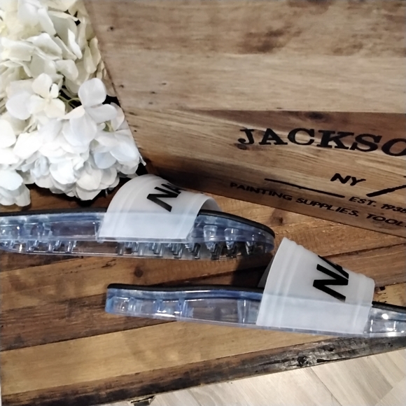 Nautica Slides nwt - Picture 3 of 5